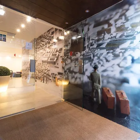 Globetrotter Hostel, By Albany-3